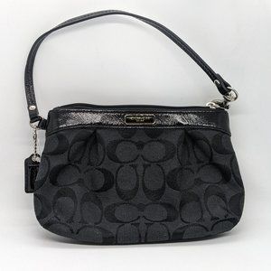 Coach wristlet black